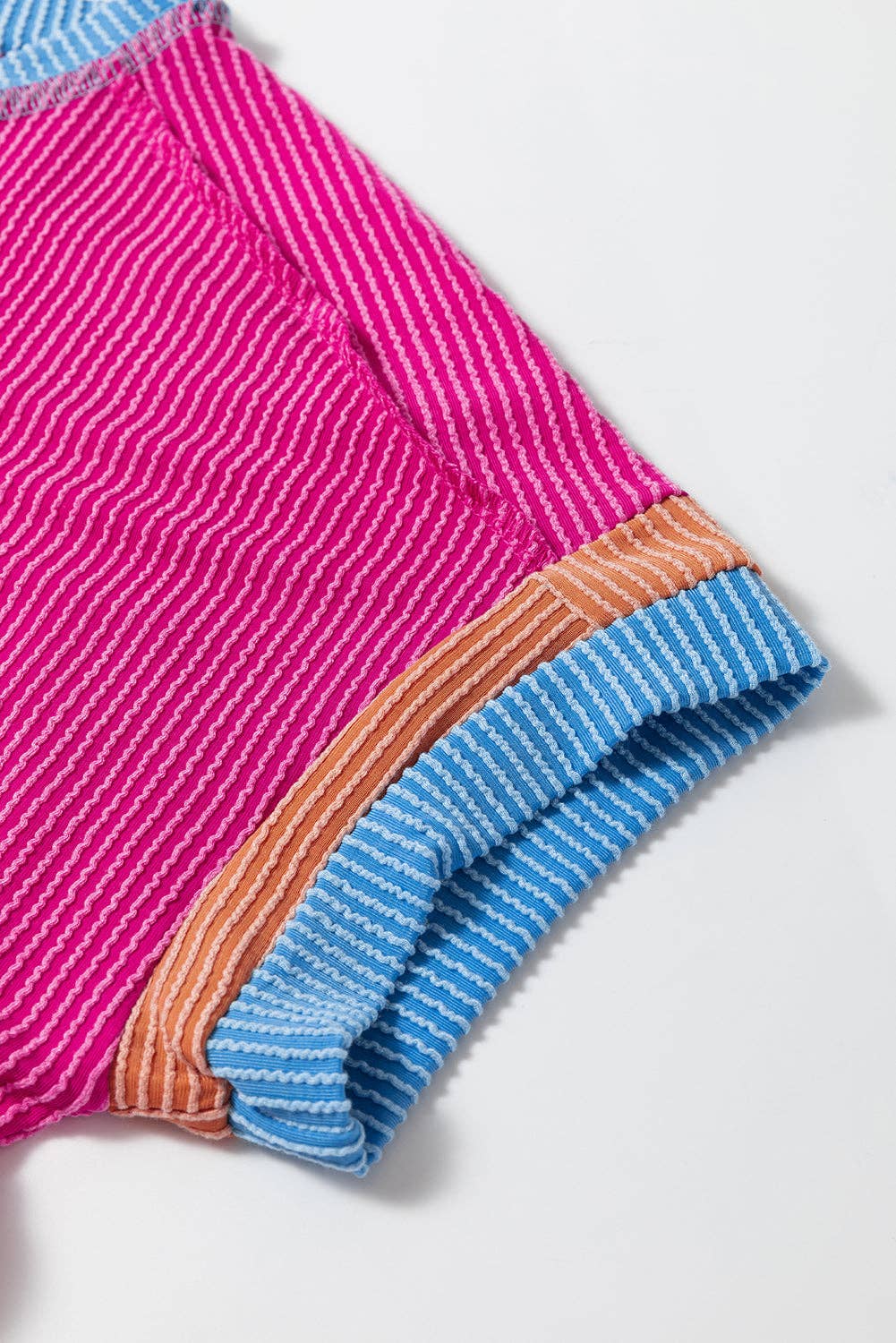 Textured Contrast Trim Round Neck T Shirt: Bright Pink / 75%Polyester+20%Viscose+5%Elastane / XL