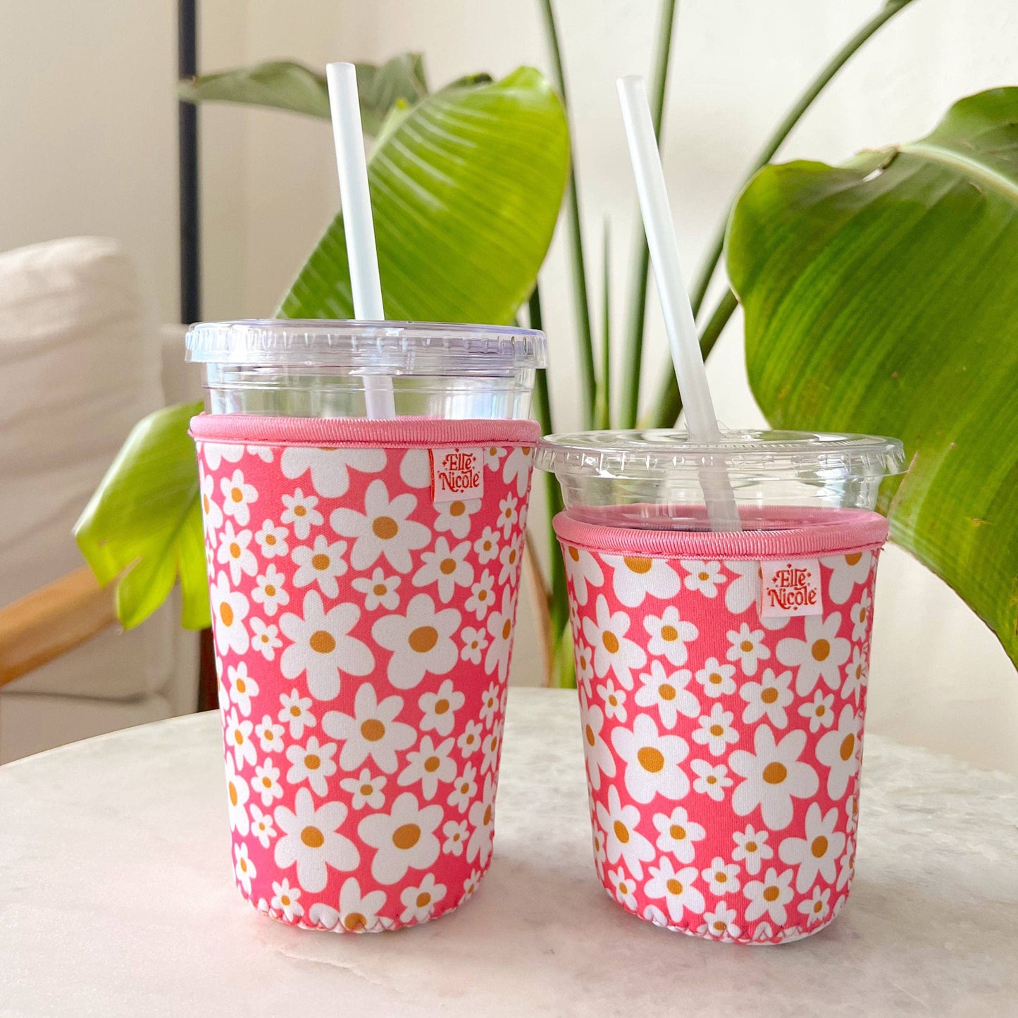 Coffee Cup Cover - Pink Daisy - Iced Drink Sleeve: Large / 24oz
