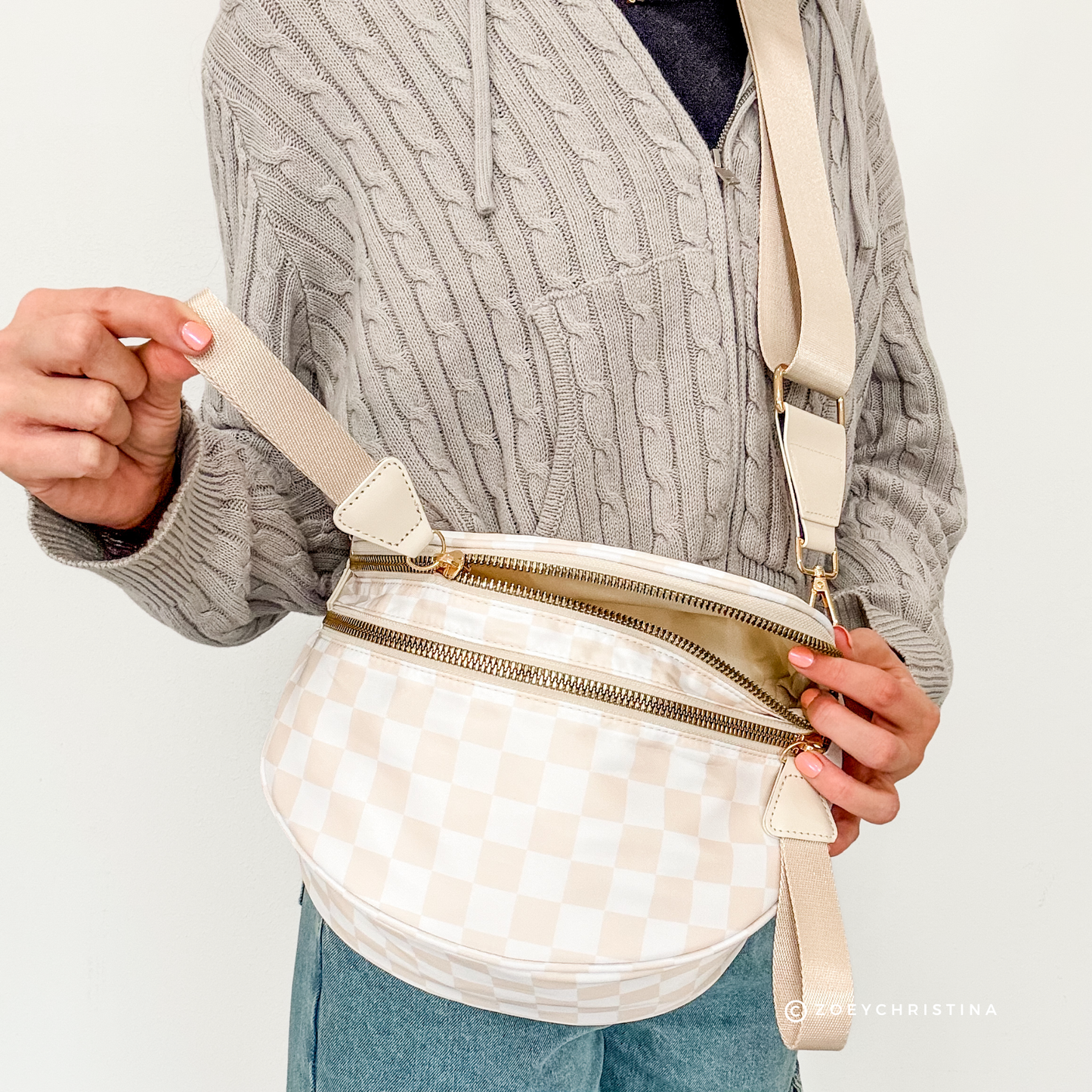 Crossbody Zipper Bag – 7 Colors, Removable Strap, Stylish: Pink
