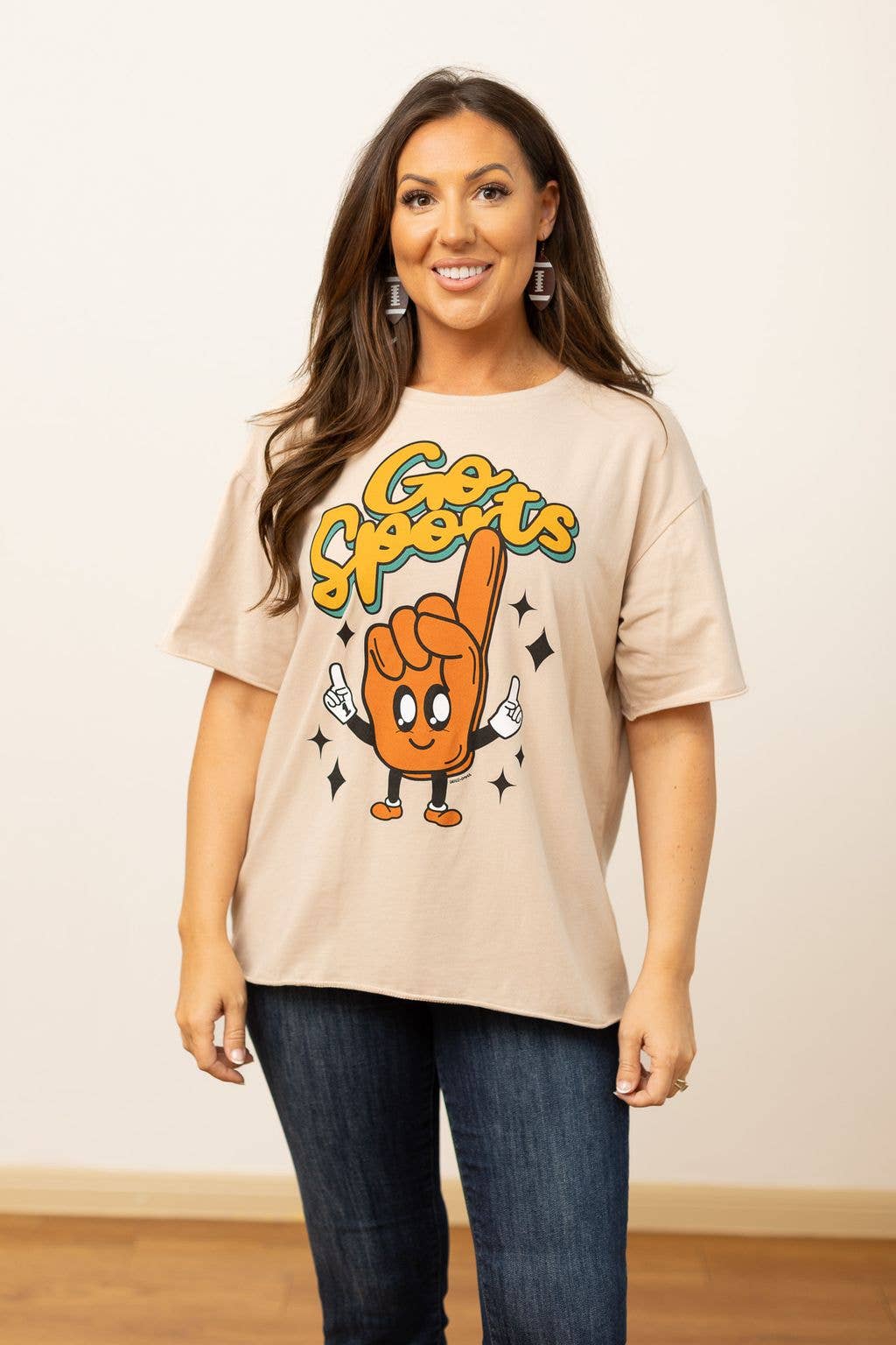 'Go Sports' on Beige Crewneck Tee: Beige / 2XL/3XL