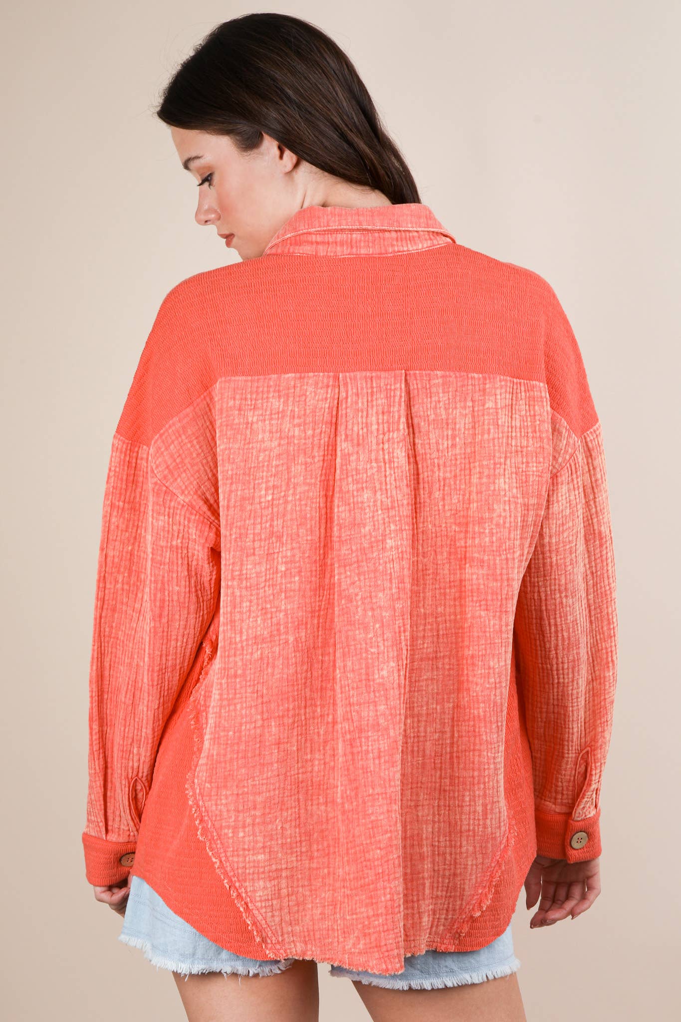 NJ90360-Mineral Washed Oversized Gauze Shacket Jacket: DENIM / S-M-L/2-2-2