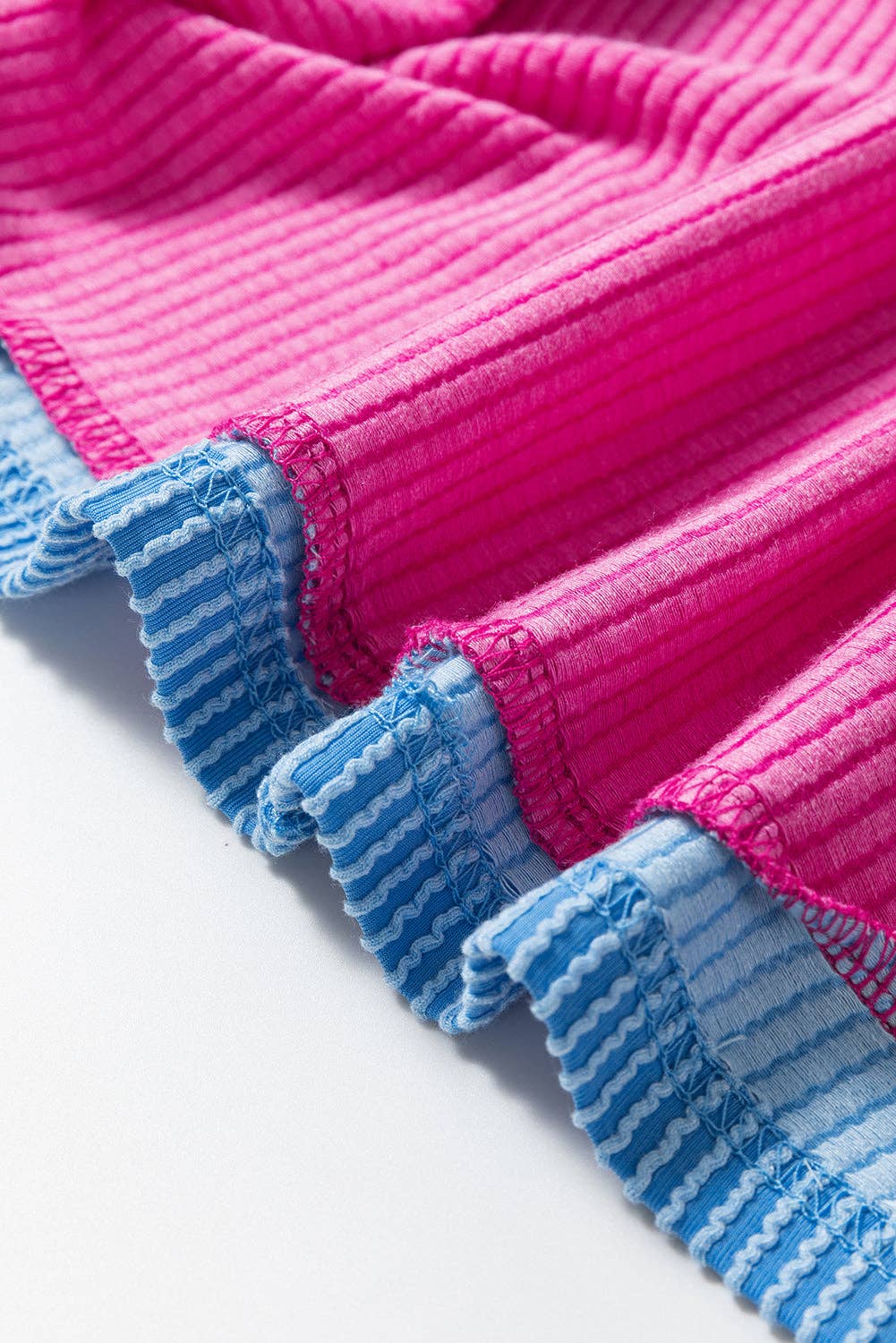 Textured Contrast Trim Round Neck T Shirt: Bright Pink / 75%Polyester+20%Viscose+5%Elastane / L