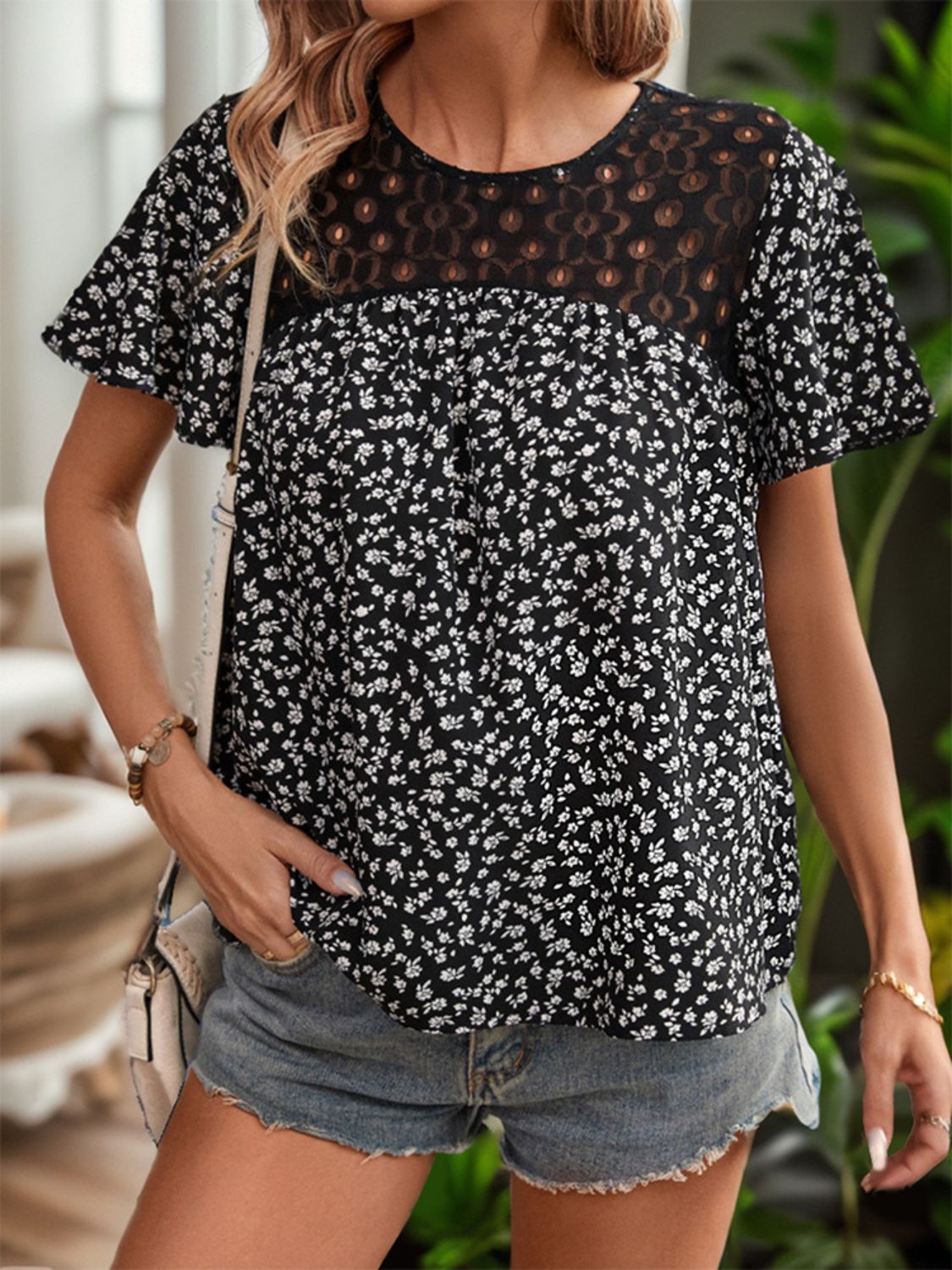 Peyton Floral & Lace Top